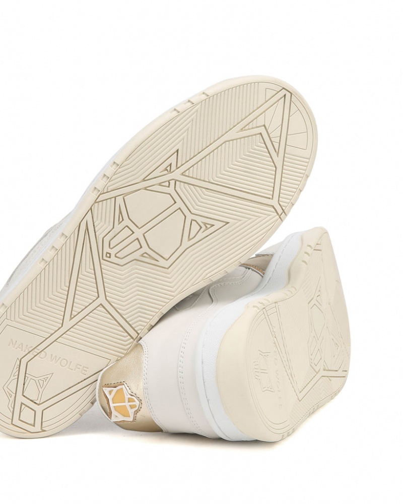 Naked Wolfe Flight Genysis Women's Sneakers White / Gold Singapore | B9H-5471